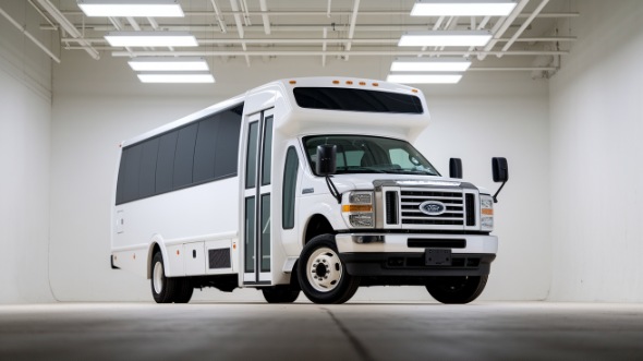 lehi 18 passenger minibus
